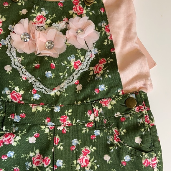 Little Lass Green and Pink Shortall Outfit NWT - Picture 5 of 9